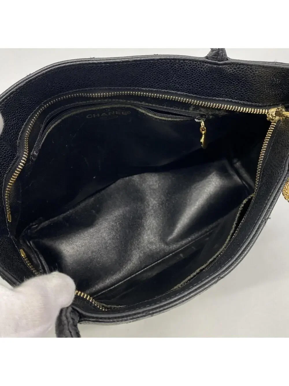Chanel Medallion Tote Quilted Caviar #299063C18B